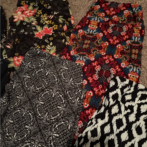 Colorful Patterned Skirts Collection - Picture 3 of 3